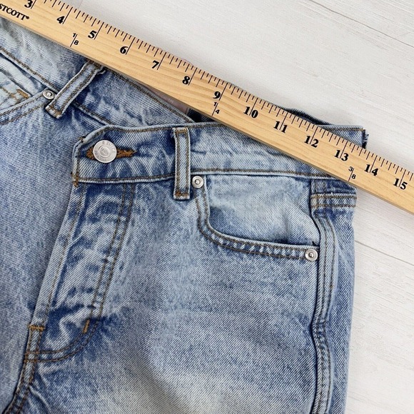 Revice Denim Crossover Waistband Loose Leg High Rise Jeans Sz 27 Blue Light Wash - Picture 11 of 16